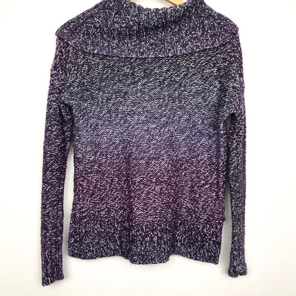 American Eagle Purple cowl neck chunky sweater - Picture 2 of 8